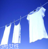 內(nèi)褲和襪子一起洗會(huì)有哪些危害？分情況對(duì)待