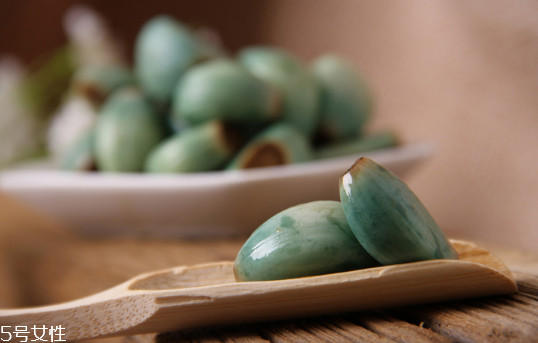 臘八蒜是避光還是暴曬？臘八蒜的儲(chǔ)存條件