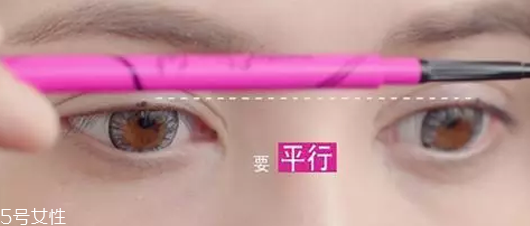 眼線液筆不出水怎么辦？畫眼線的常見誤區(qū)