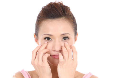 開眼角有什么風(fēng)險(xiǎn)？開眼角并不適合所有人