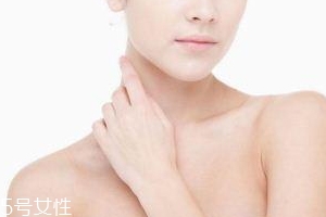 頸紋霜怎么選擇？視黃醇等成分有作用