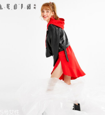 朋克風女生穿衣 朋克和冬日更搭！