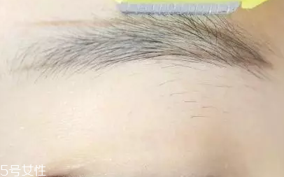 自然不做作的毛流眉怎么畫(huà)？紋理清晰有弧度