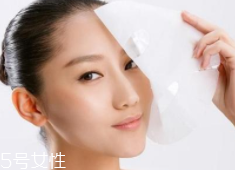 敷面膜為什么越久越干？體溫蒸發(fā)