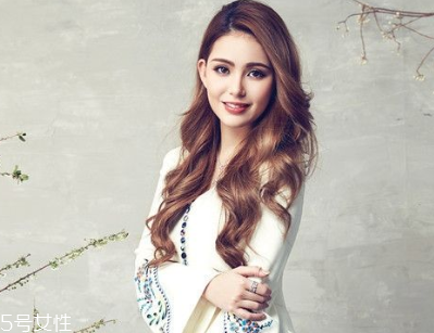 孕睫術(shù)和種睫毛哪個(gè)好？孕睫術(shù)美瞳線不要一起做