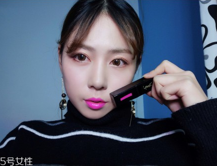 ysl圣羅蘭黑管唇釉哪個(gè)顏色好看？持久度加分