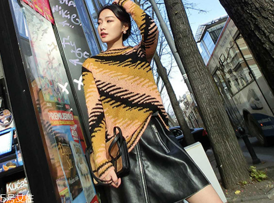 皮裙配什么上衣好看？教你做個硬糖女孩