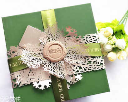 LA MER修護(hù)精華露孕媽能用嗎？適合產(chǎn)后去皺