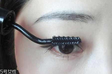 睫毛膏怎么刷好看？給你帶來深邃雙眸