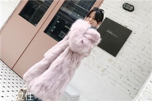 皮草可以用雪洗嗎？聽(tīng)聽(tīng)專家怎么說(shuō)