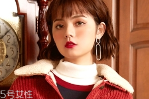 燈芯絨衣服怎么搭配？帶你提升時尚感與高級感