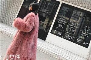 皮草和羊剪絨哪個暖和？看完你就清楚了