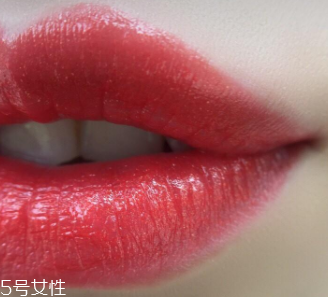 Mac口紅哪個顏色最火？6款最愛唇色試色
