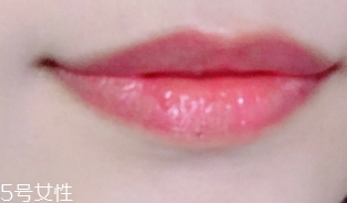 潤(rùn)唇膏保質(zhì)期是多久？過期的潤(rùn)唇膏不建議使用