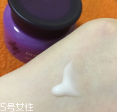 油性肌膚適合用什么品牌的護(hù)膚品？這6款產(chǎn)品拯救大油田