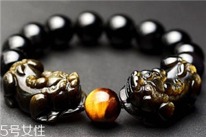 金曜石手鏈戴哪只手？金曜石手鏈這樣戴