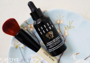 冬天護(hù)膚用霜還是乳？6款適合冬天用的護(hù)膚品推薦