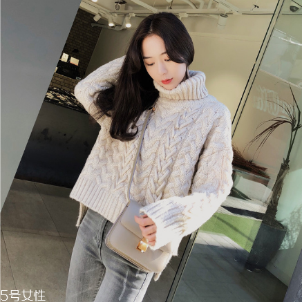 毛衣可以用洗發(fā)水洗嗎？洗完小心發(fā)黃變色