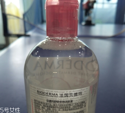 卸妝油哪個(gè)牌子好用？網(wǎng)紅卸妝油盤點(diǎn)