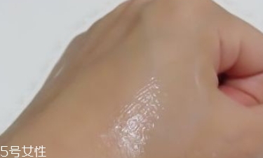 紀(jì)梵希水漾活妍面霜好用嗎？冰淇淋質(zhì)地的面霜評測