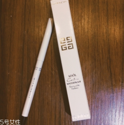 紀梵希眼線筆好用嗎？防水不暈染的紀梵希眼線筆