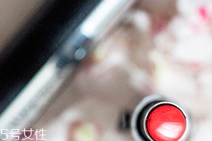 口紅要放在冰箱里嗎？保存口紅的小技巧