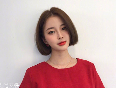 圓臉妹子適合什么發(fā)型？短發(fā)更能突顯氣質(zhì)