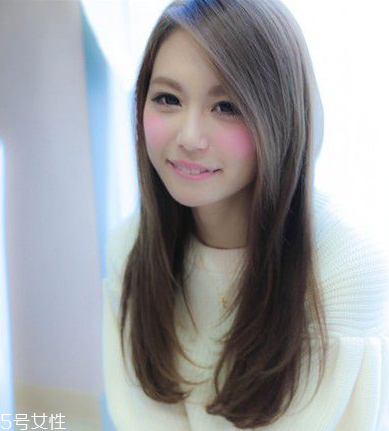 鵝蛋臉扎什么馬尾好看？肉肉臉適合這些發(fā)型