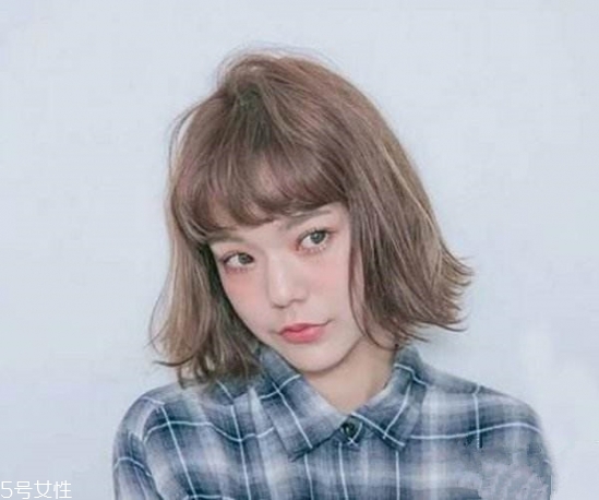 齊肩發(fā)怎么燙好看？女生發(fā)型設計與臉形搭配