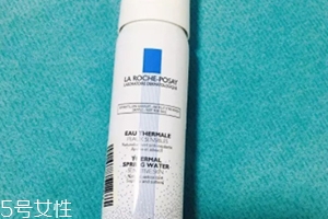 噴霧凍了還能用嗎？驚呆保濕噴霧凍成冰