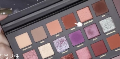 huda beauty沙漠盤怎么畫？油管大神一步步示范