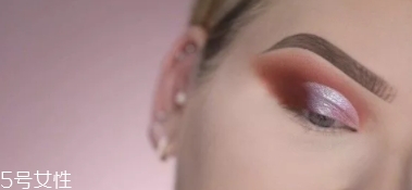 huda beauty沙漠盤怎么畫？油管大神一步步示范