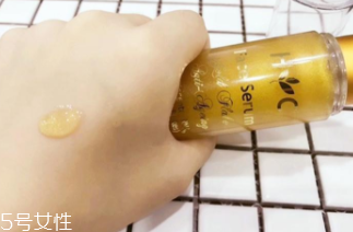 臉上有斑點怎么去除？食療/精華/面膜三管齊下