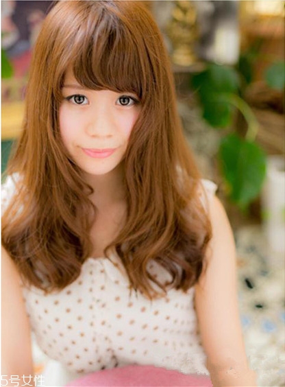 鵝蛋臉扎什么馬尾好看？肉肉臉適合這些發(fā)型