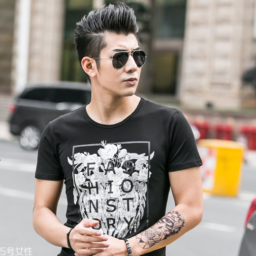 2018男生流行什么發(fā)型款式？2018男生染發(fā)顏色推薦