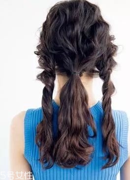 女生冬天長發(fā)怎么編好看？長發(fā)妹紙才懂得的痛