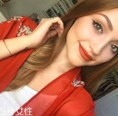 南瓜色口紅怎么挑選？十分高級的色彩
