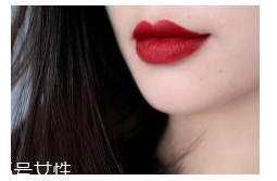 什么口紅色號(hào)顯牙白？六款真正讓你唇紅齒白的口紅