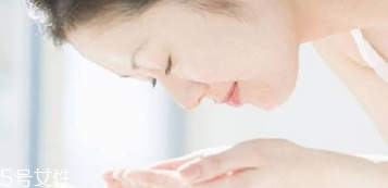 孕婦可以用洗面奶嗎？要選擇孕婦專用