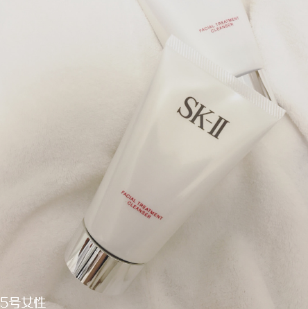 sk2洗面奶好用嗎？skii凈肌潔面乳