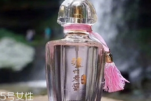 瀘州老窖香水多少錢？你身上有他的白酒味