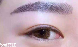 為什么明星都不紋眉？不能隨意趕潮流