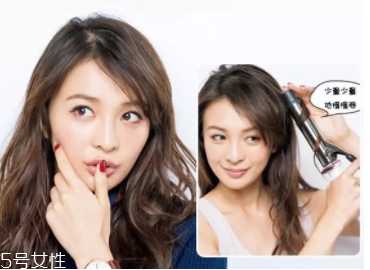 直發(fā)還是卷發(fā)顯得年輕？圓臉卷發(fā)顯老