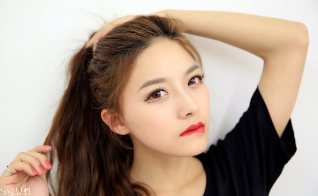 mac口紅哪個系列不干？美妝達人人手一只的口紅