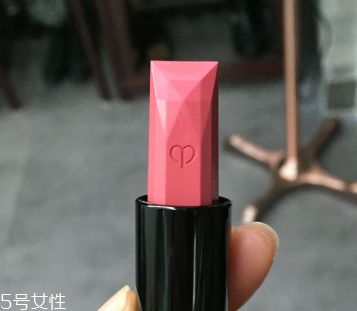 黃皮適合什么顏色的口紅？口紅界的常青樹