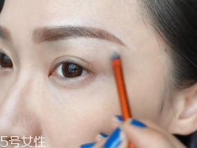 眉毛畫(huà)壞了怎么補(bǔ)救？12種拯救方法都在這里了