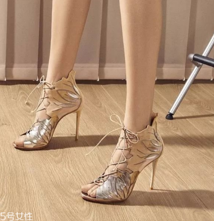 casadei是什么牌子？意大利美腿神器