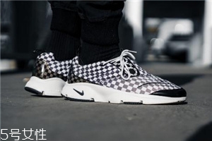 運動鞋鞋面發(fā)黃怎么辦？清洗方法要注意
