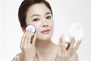 蘭芝氣墊bb霜色號(hào)怎么選？喬妹最愛的產(chǎn)品