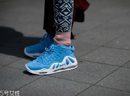 運動鞋不能水洗怎么辦？濕抹布輕微擦拭